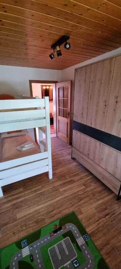 Appartement Lissi - ruhig, idyllisch&großzügig Salem  Exterior foto